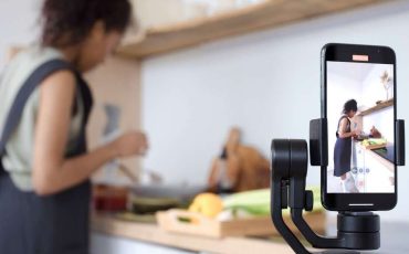 Vlogging_in_kitchen